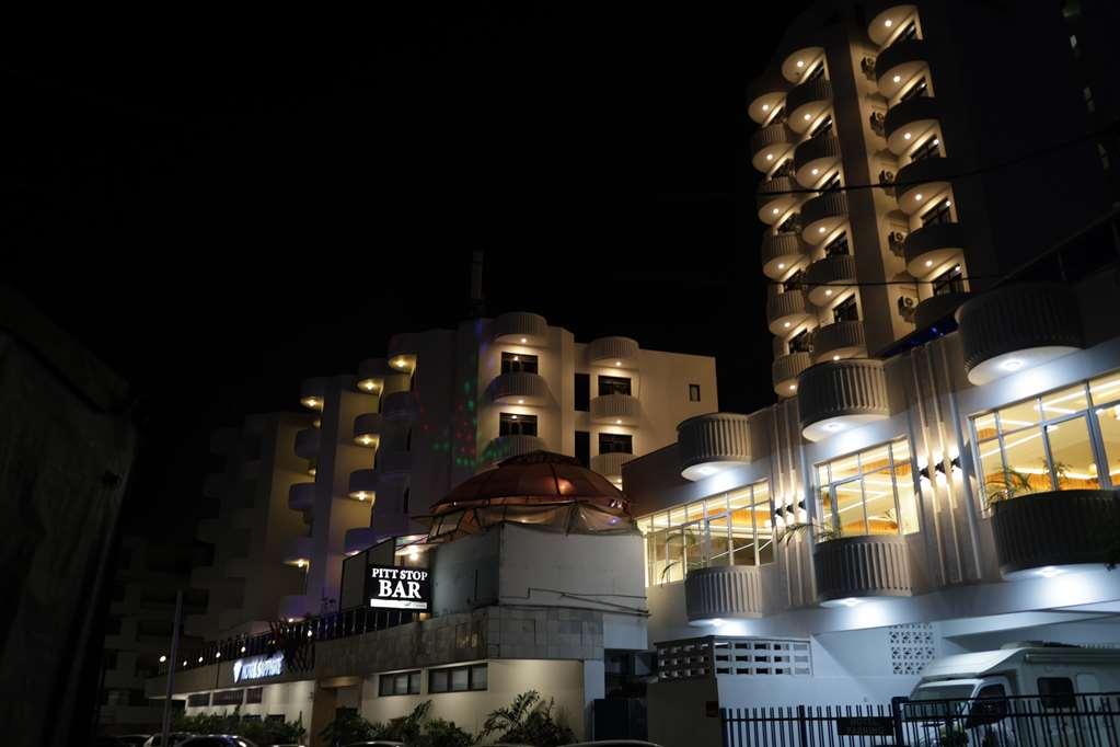 Hotel Sapphire Mombassa Buitenkant foto